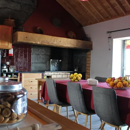 Chalet Adega Fraga *